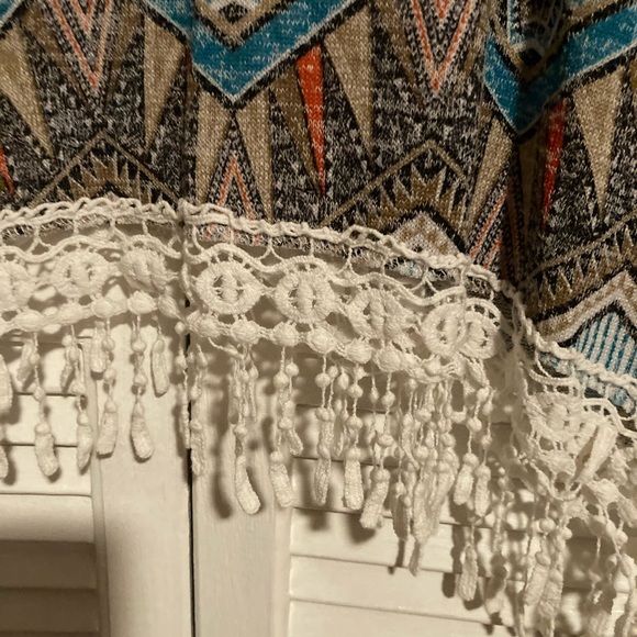 Signature Studio Women’s Multicolor Southwestern Style Lightweight - Picture 3 of 6